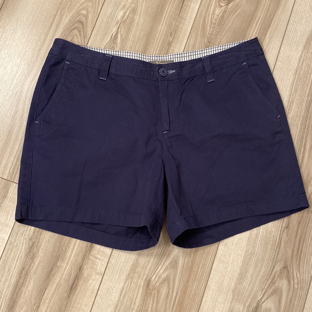 NWOT - Natural Reflection Shorts - size 14
